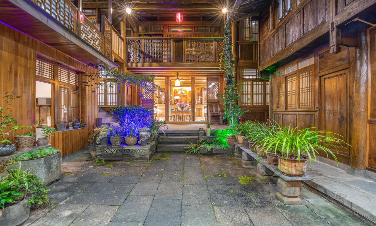 Dream Bay Hotel Tengchong Buitenkant foto